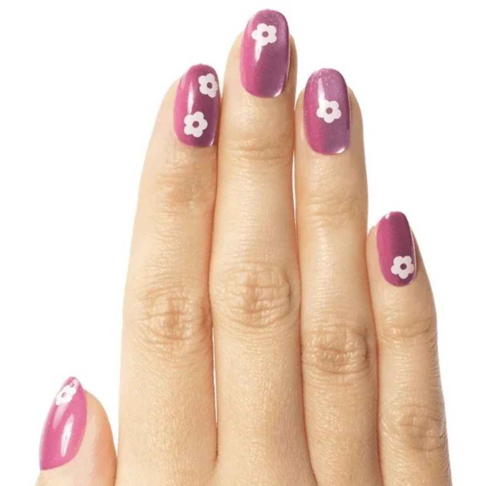 Olive & June Maximalist Instant Mani Press-On Nails - Sparkle Floral